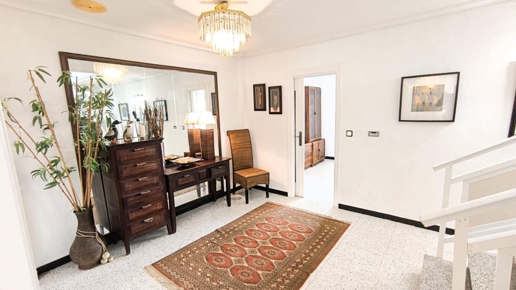 5 quarto Moradia para venda em La Manga del Mar Menor com garagem - 460 000 € (Ref: 9701512)