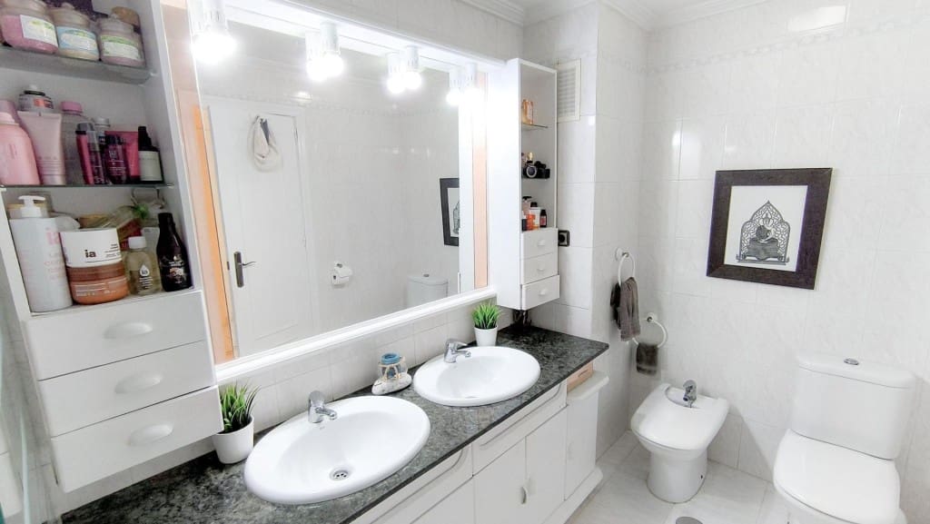 5 quarto Moradia para venda em La Manga del Mar Menor com garagem - 460 000 € (Ref: 9701512)