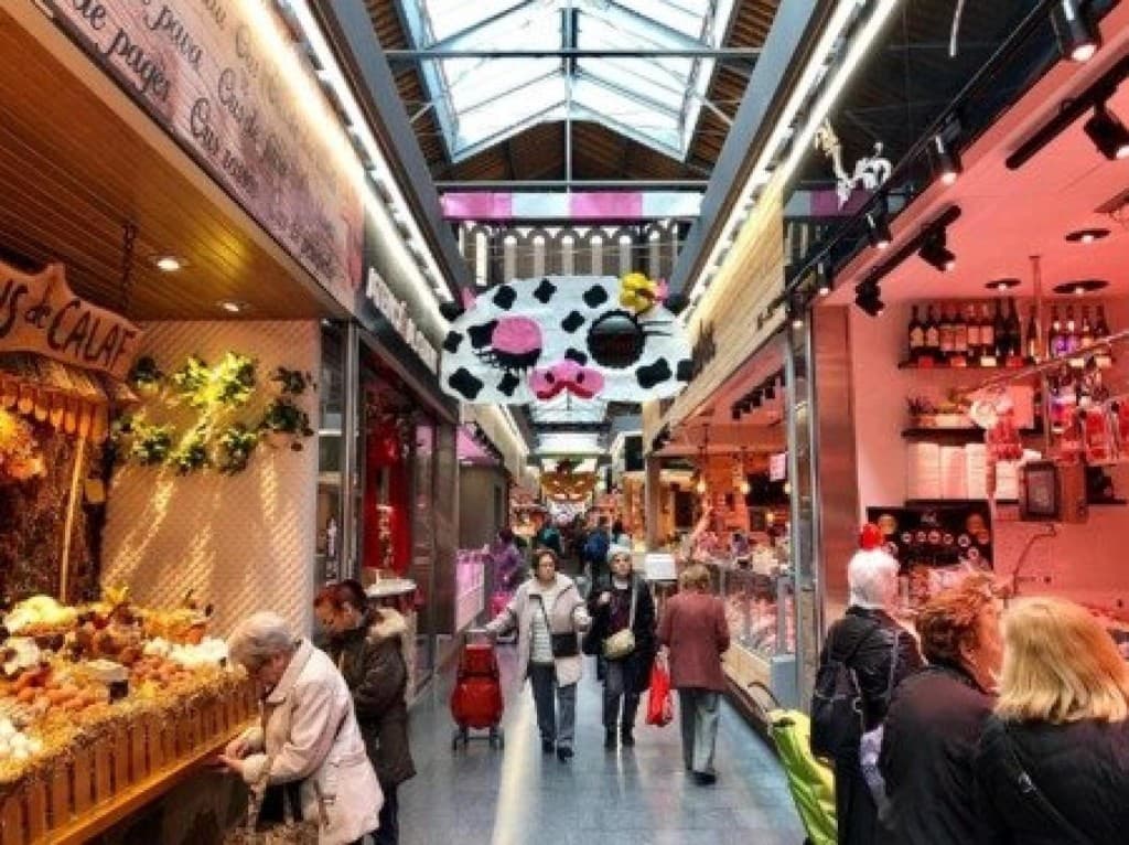 Commercial for sale in Barcelona city - € 19,500 (Ref: 9701515)