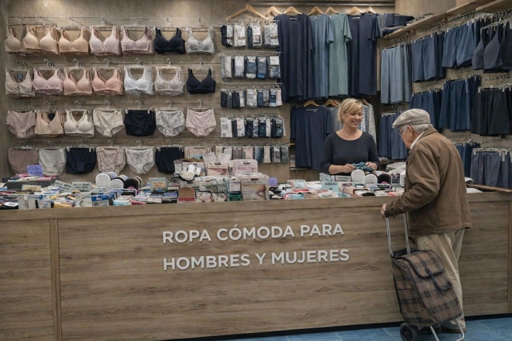 Commercial for sale in Barcelona city - € 19,500 (Ref: 9701515)