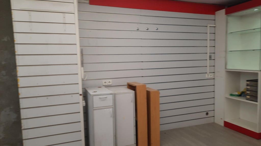 Local Commercial à vendre à Barcelone ville - 399 000 € (Ref: 9701516)