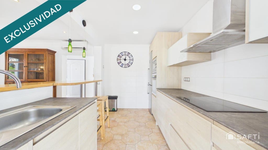 4 bedroom Villa for sale in Ca'n Picafort with pool - € 727,000 (Ref: 9711876)