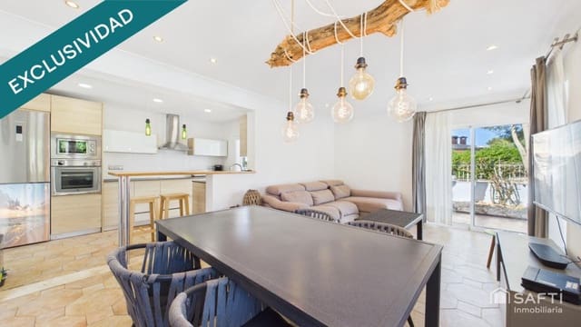 4 makuuhuone Huvila myytävänä paikassa Ca'n Picafort, Santa Margalida mukana uima-altaan - 727 000 € (Ref: 9711876)