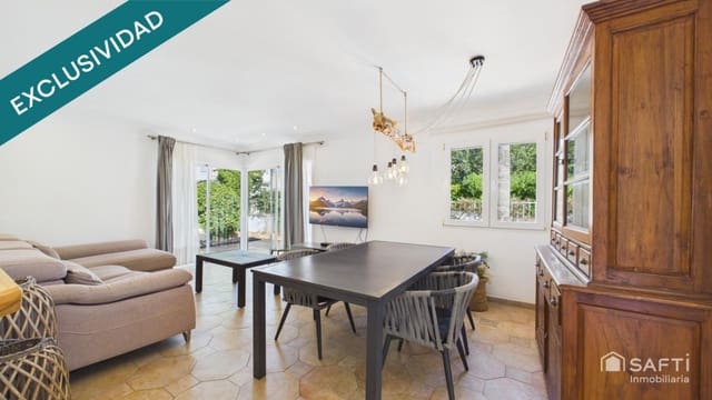 4 makuuhuone Huvila myytävänä paikassa Ca'n Picafort, Santa Margalida mukana uima-altaan - 727 000 € (Ref: 9711876)