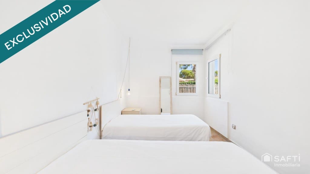 4 bedroom Villa for sale in Ca'n Picafort with pool - € 727,000 (Ref: 9711876)