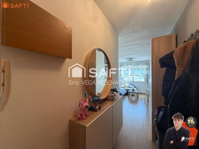 2 bedroom Apartment for sale in Sant Feliu de Codines - € 199,900 (Ref: 9711877)