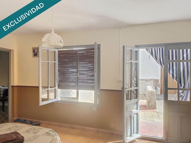 4 bedroom Villa for sale in Almagro - € 139,000 (Ref: 9711878)