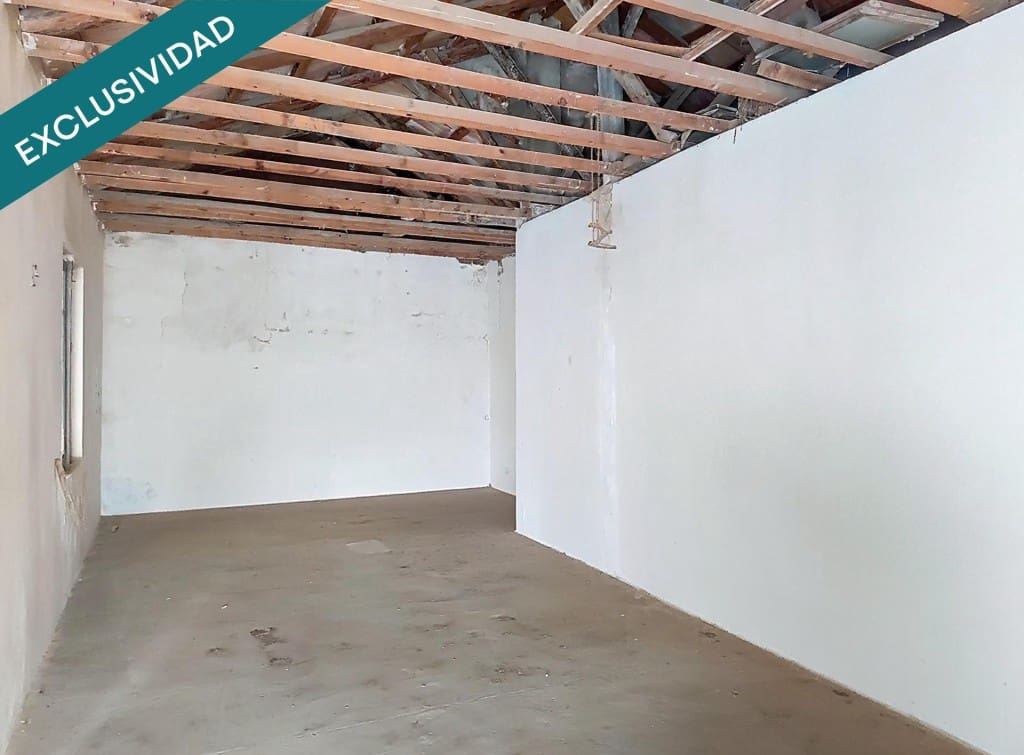 4 bedroom Villa for sale in Almagro - € 139,000 (Ref: 9711878)