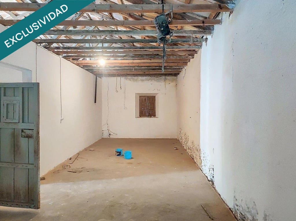 4 bedroom Villa for sale in Almagro - € 139,000 (Ref: 9711878)