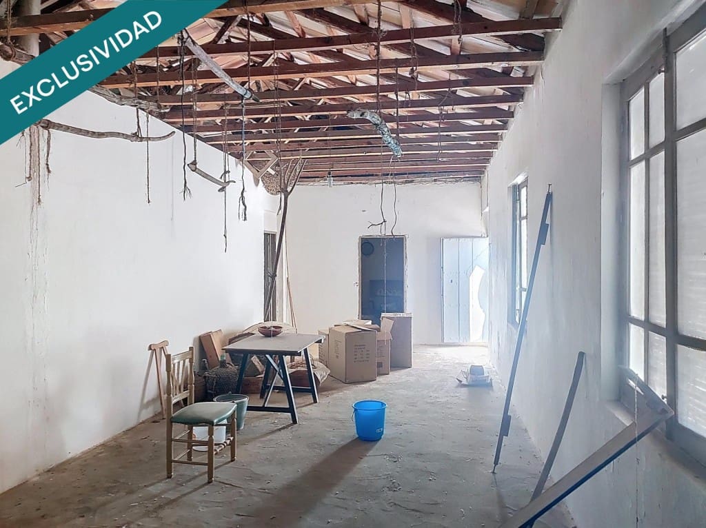 4 bedroom Villa for sale in Almagro - € 139,000 (Ref: 9711878)