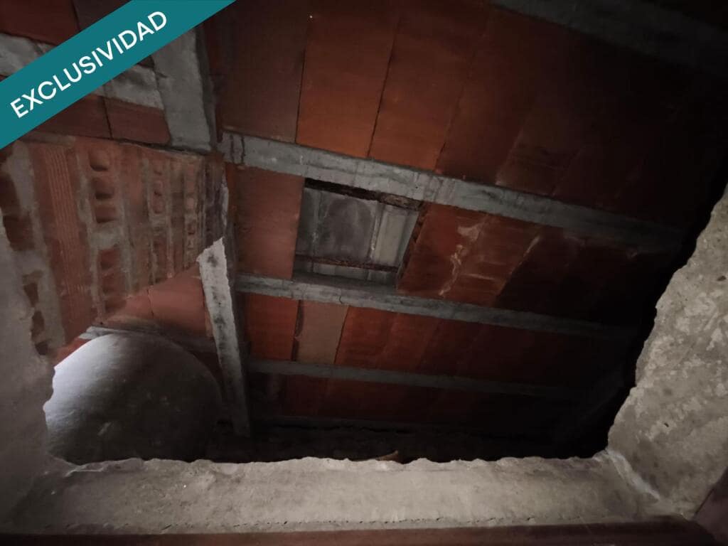 3 bedroom Terraced Villa for sale in Ribeira - € 65,000 (Ref: 9711879)