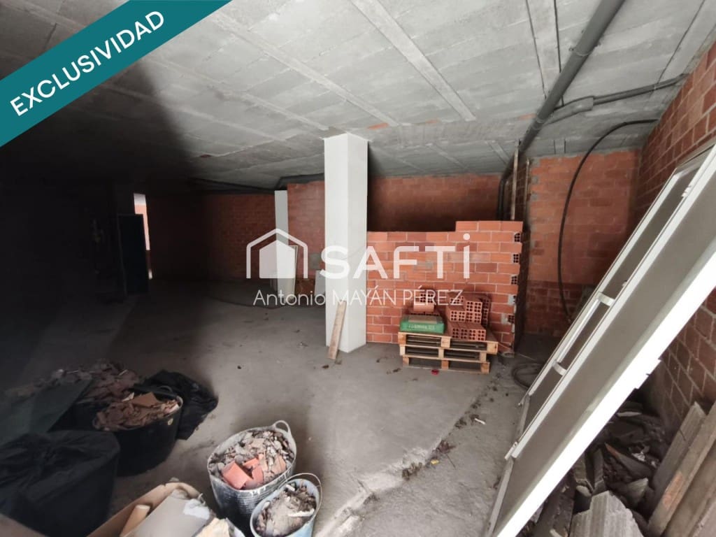 Local Commercial à vendre à Ribeira - 69 500 € (Ref: 9711880)