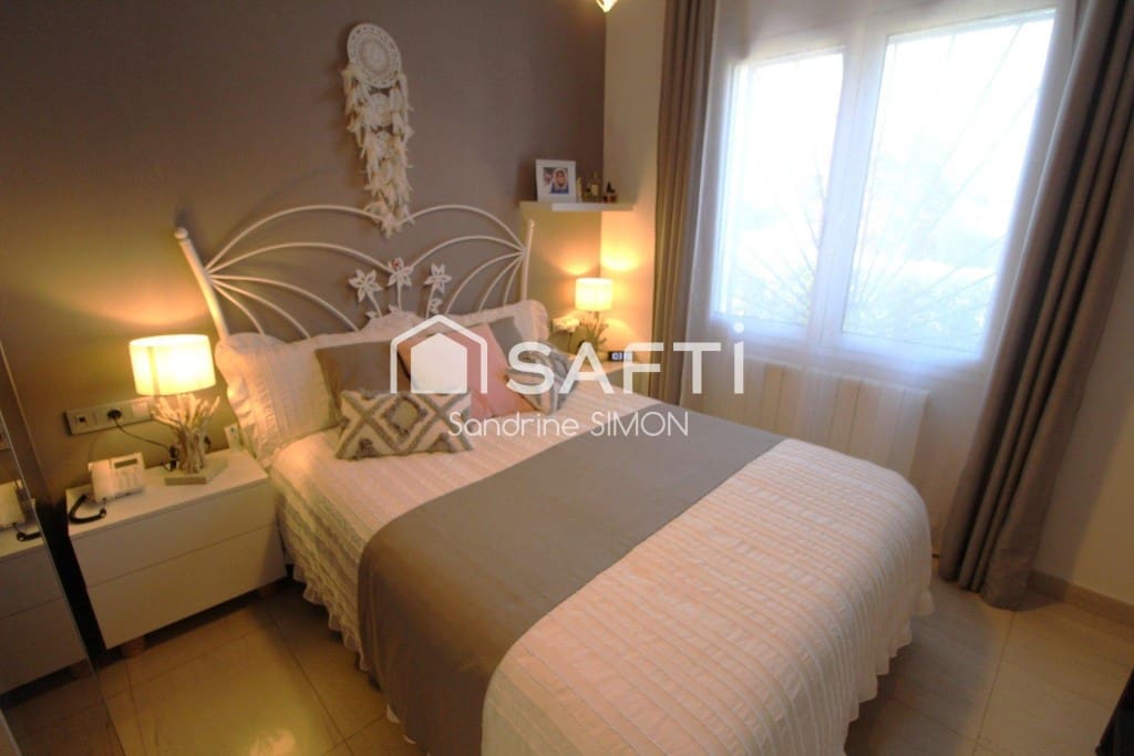 4 soveværelse Villa til salg i Macanet de la Selva - € 315.000 (Ref: 9711881)