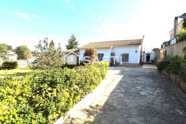 4 soveværelse Villa til salg i Maçanet de la Selva - € 315.000 (Ref: 9711881)