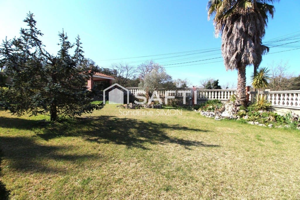 4 soveværelse Villa til salg i Macanet de la Selva - € 315.000 (Ref: 9711881)