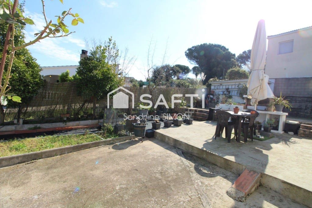 4 soveværelse Villa til salg i Macanet de la Selva - € 315.000 (Ref: 9711881)