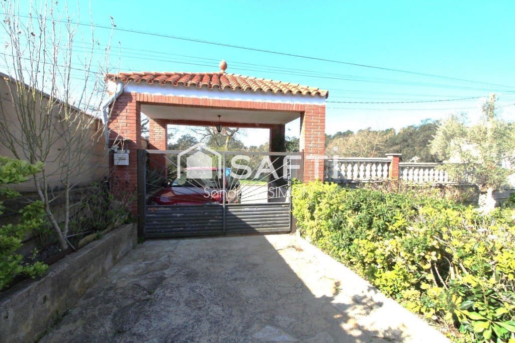 4 soveværelse Villa til salg i Macanet de la Selva - € 315.000 (Ref: 9711881)