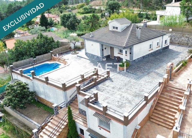 4 quarto Moradia para venda em Riudarenes com piscina garagem - 265 000 € (Ref: 9711882)