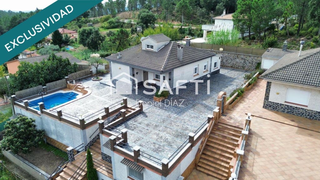 4 quarto Moradia para venda em Riudarenes com piscina garagem - 265 000 € (Ref: 9711882)