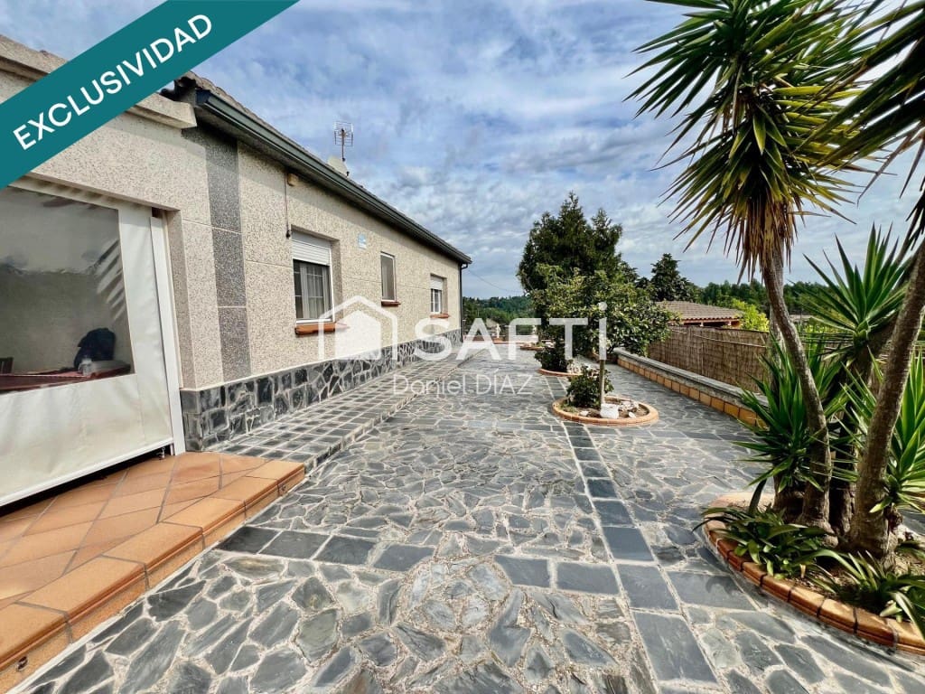 4 quarto Moradia para venda em Riudarenes com piscina garagem - 265 000 € (Ref: 9711882)