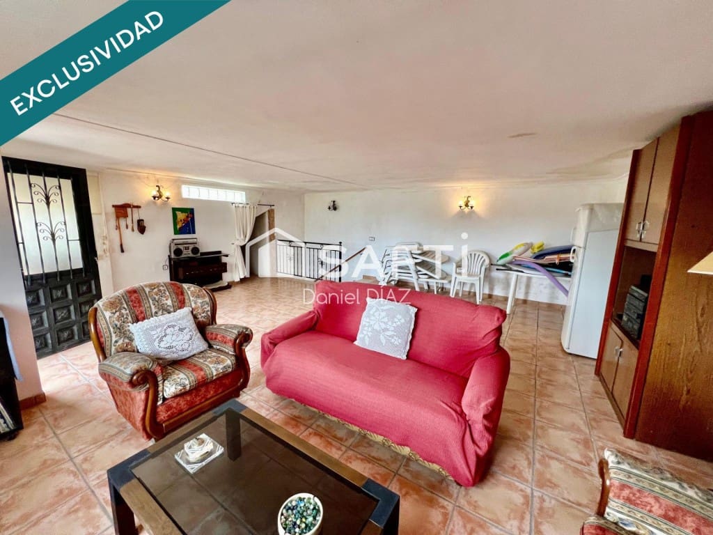 4 quarto Moradia para venda em Riudarenes com piscina garagem - 265 000 € (Ref: 9711882)