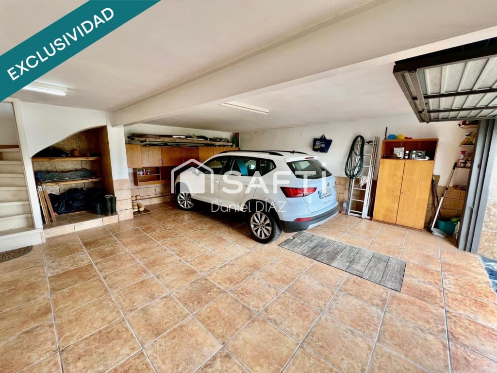 4 quarto Moradia para venda em Riudarenes com piscina garagem - 265 000 € (Ref: 9711882)