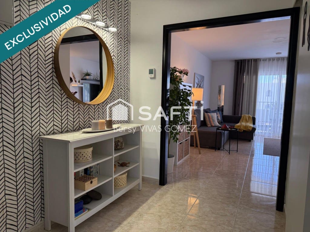 1 bedroom Apartment for sale in Costa Teguise with pool - € 250,000 (Ref: 9711884)