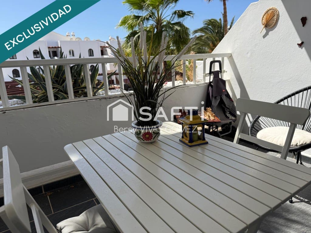 1 bedroom Apartment for sale in Costa Teguise with pool - € 250,000 (Ref: 9711884)