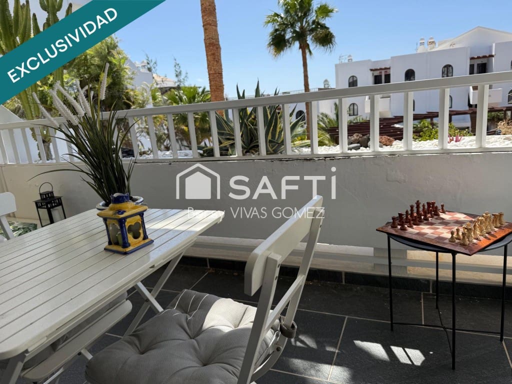 1 bedroom Apartment for sale in Costa Teguise with pool - € 250,000 (Ref: 9711884)