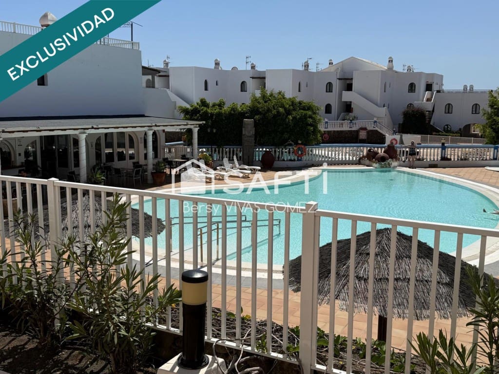 1 bedroom Apartment for sale in Costa Teguise with pool - € 250,000 (Ref: 9711884)
