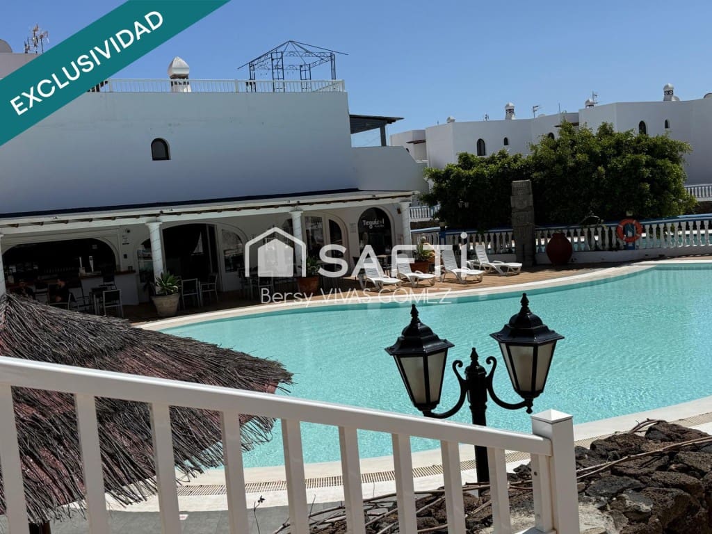 1 bedroom Apartment for sale in Costa Teguise with pool - € 250,000 (Ref: 9711884)