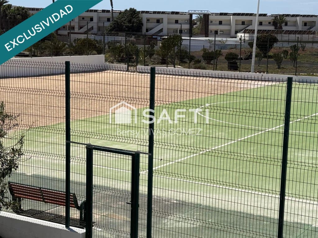 1 bedroom Apartment for sale in Costa Teguise with pool - € 250,000 (Ref: 9711884)