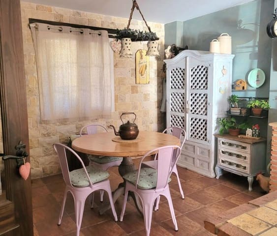 Chalet de 3 habitaciones en Cártama en venta - 498.000 € (Ref: 9711885)