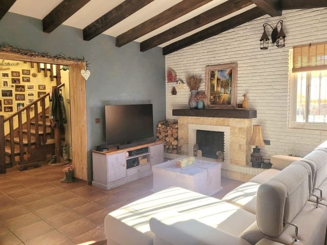 Chalet de 3 habitaciones en Cártama en venta - 498.000 € (Ref: 9711885)