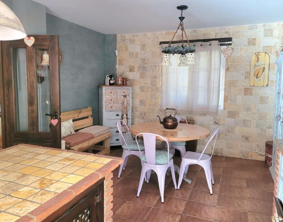 Chalet de 3 habitaciones en Cártama en venta - 498.000 € (Ref: 9711885)