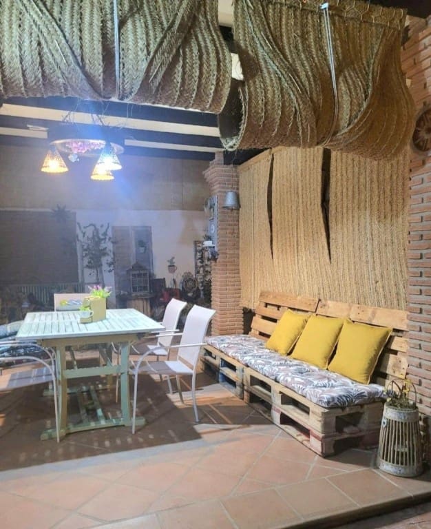 Chalet de 3 habitaciones en Cártama en venta - 498.000 € (Ref: 9711885)