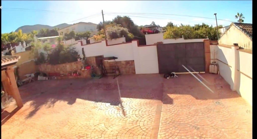 Chalet de 3 habitaciones en Cártama en venta - 498.000 € (Ref: 9711885)