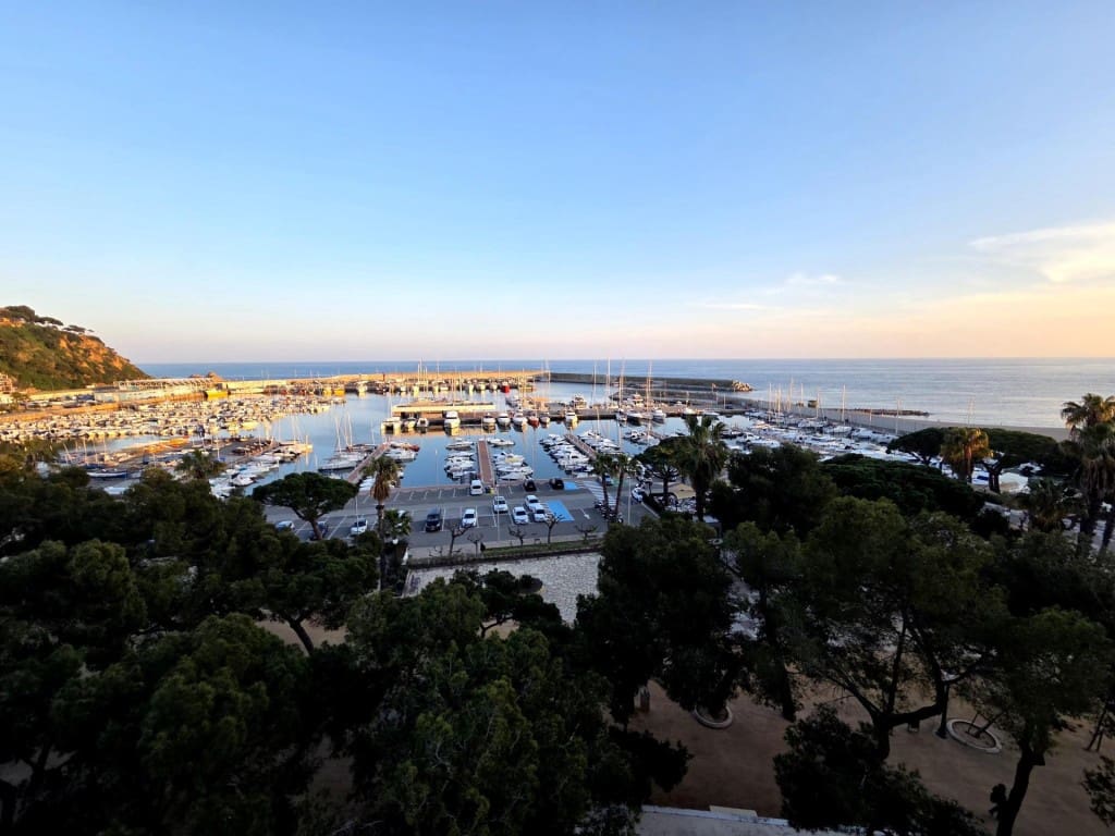 1 bedroom Apartment for sale in Blanes - € 273,000 (Ref: 9711886)