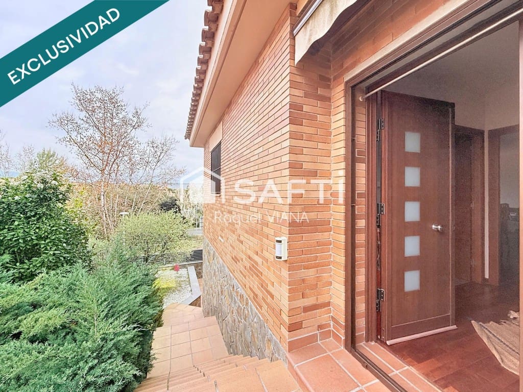 5 Zimmer Villa zu verkaufen in Abrera mit Pool Garage - 650.000 € (Ref: 9711888)