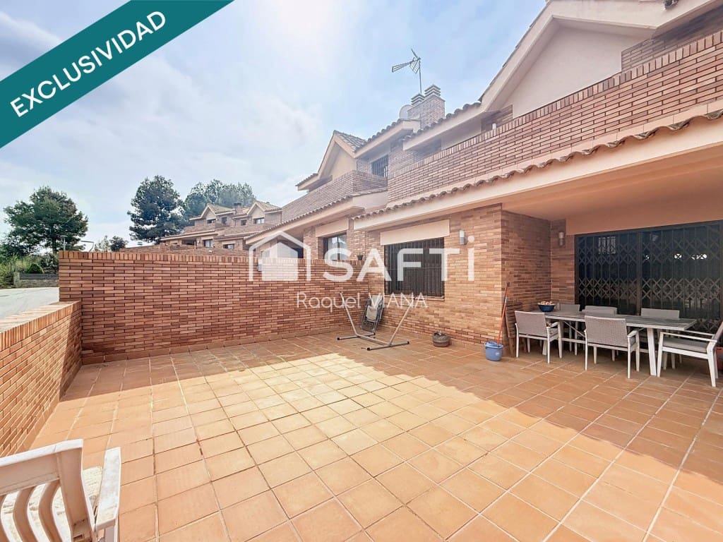 5 Zimmer Villa zu verkaufen in Abrera mit Pool Garage - 650.000 € (Ref: 9711888)