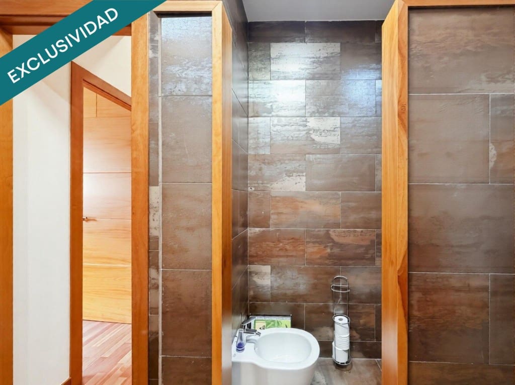 5 Zimmer Villa zu verkaufen in Abrera mit Pool Garage - 650.000 € (Ref: 9711888)