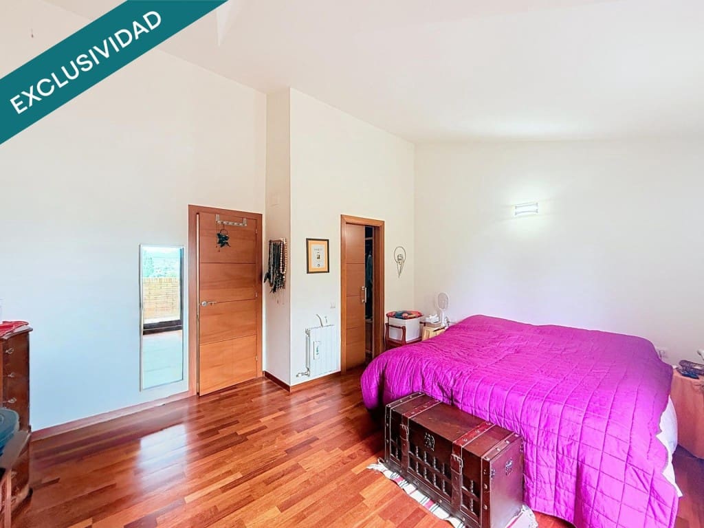 5 Zimmer Villa zu verkaufen in Abrera mit Pool Garage - 650.000 € (Ref: 9711888)