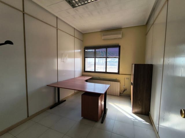 Erhverv til salg i Tarancón - € 6.000.000 (Ref: 9711889)