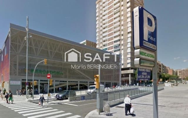 Local Comercial en L'Hospitalet de Llobregat en venta - 22.000 € (Ref: 9711891)