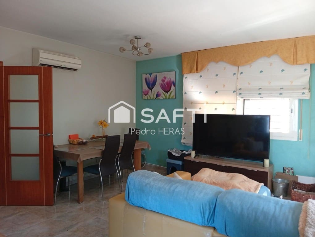 3 bedroom Villa for sale in Lloret de Mar with pool garage - € 285,000 (Ref: 9714817)