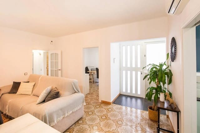3 quarto Apartamento para venda em La Marina de Port, Barcelona cidade - 260 000 € (Ref: 9714818)