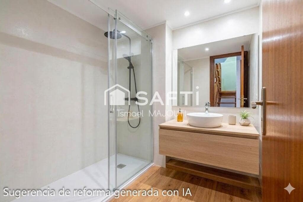 5 bedroom Villa for sale in Calella de Palafrugell with garage - € 445,000 (Ref: 9714820)