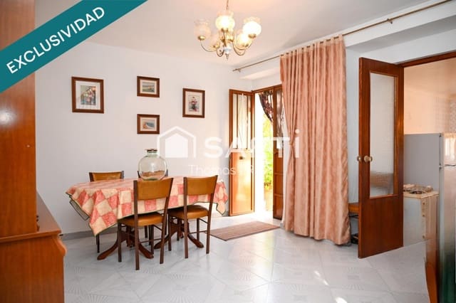 4 bedroom Finca/Country House for sale in Villanueva de Algaidas with garage - € 118,000 (Ref: 9714822)