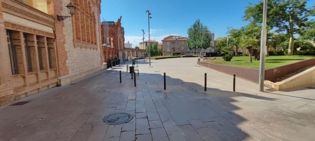 Local Commercial à vendre à Tarragone ville - 100 000 € (Ref: 9714823)