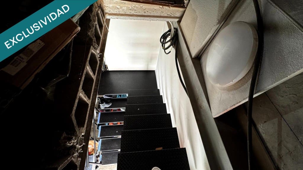 Chalet de 4 habitaciones en Pinoso en venta con garaje - 244.900 € (Ref: 9714824)